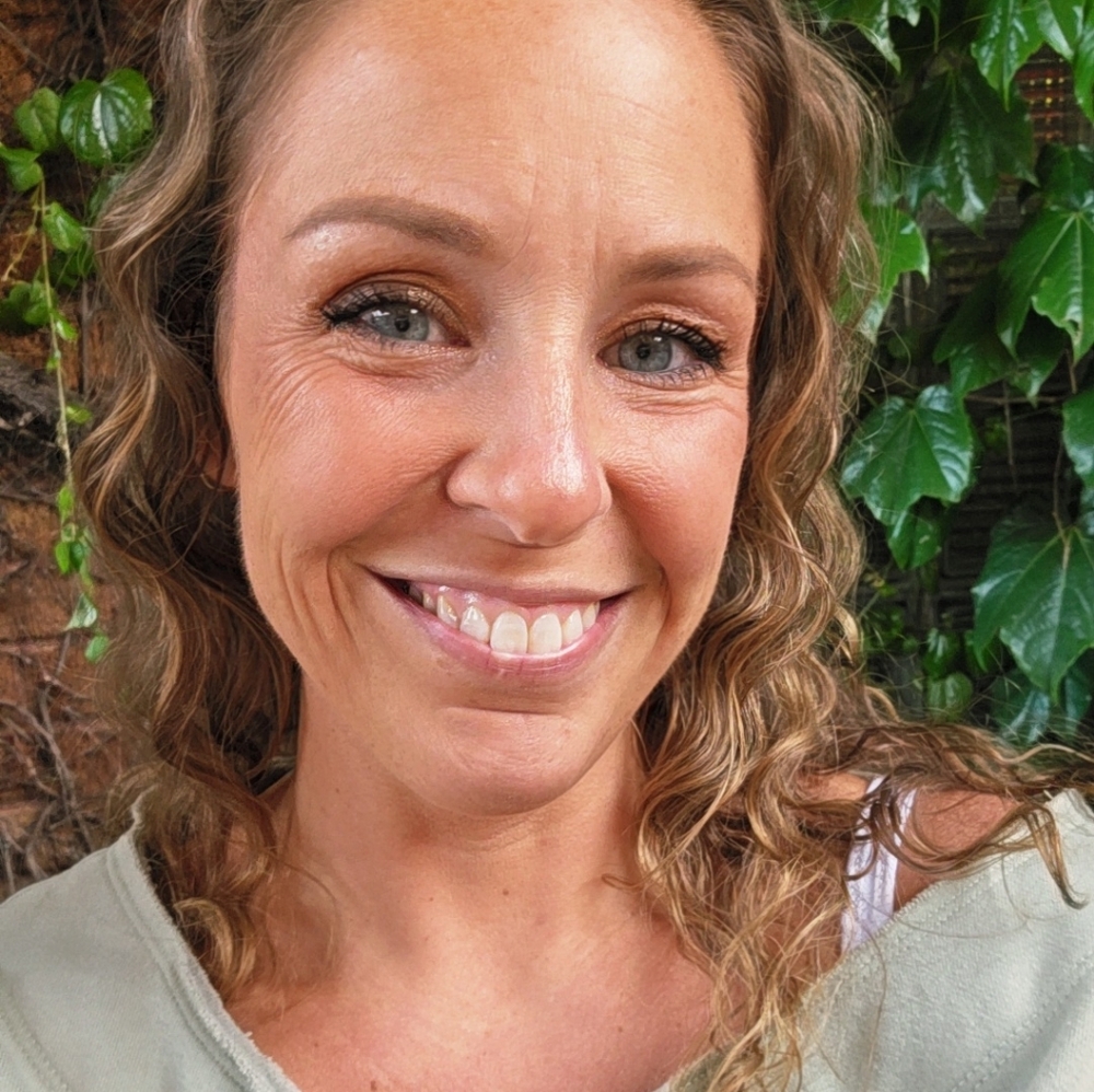 Meet your Posher, Alaina